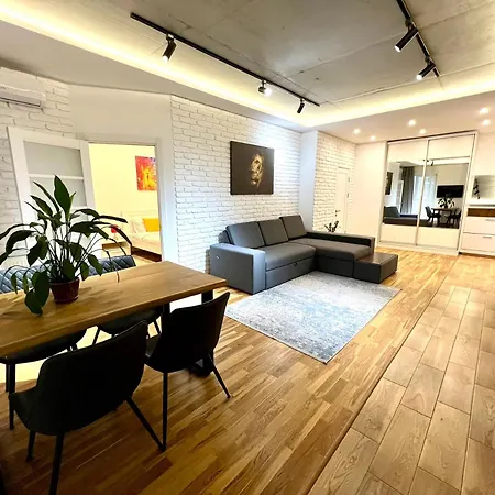 Osapart Ideal In The Complex Great Britain * לבוב