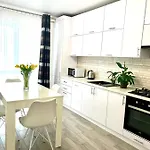 Osapart Ideal In The Complex Great Britain Lviv