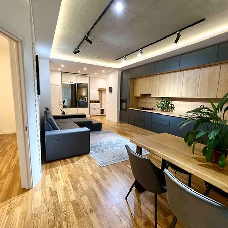 公寓 Osapart Ideal In The Complex Great Britain 利沃夫