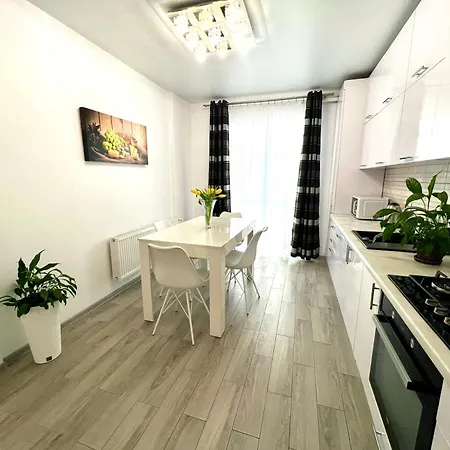 Osapart Ideal In The Complex Great Britain 利沃夫