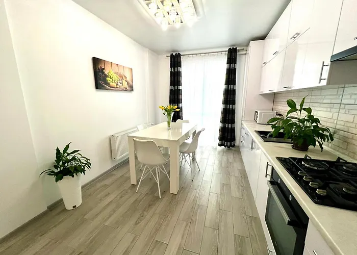 Osapart Ideal In The Complex Great Britain Lviv